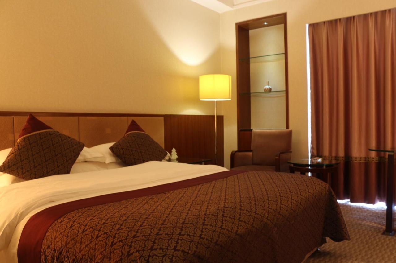 Jinling Jingyuan Plaza Hotel Nam Kinh Ngoại thất bức ảnh